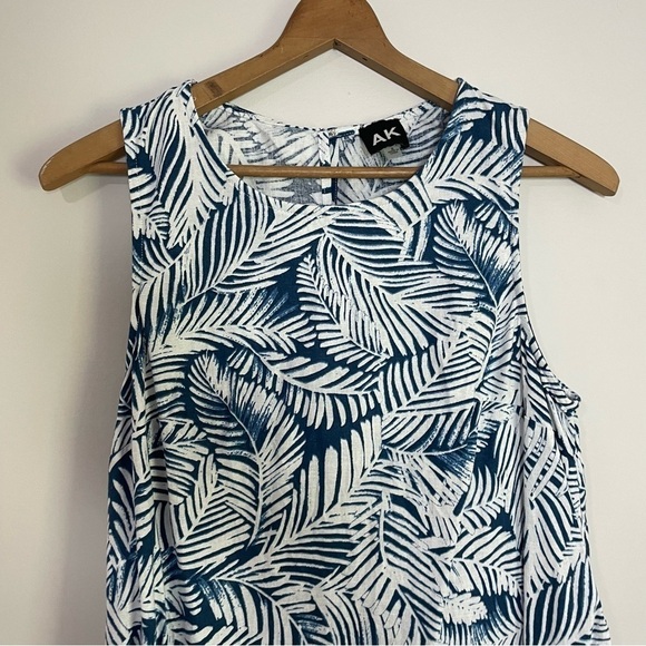 [AK] Women's Blue & White Palm Leaf Print Keyhole Linen Sleeveless Dress - Picture 2 of 6